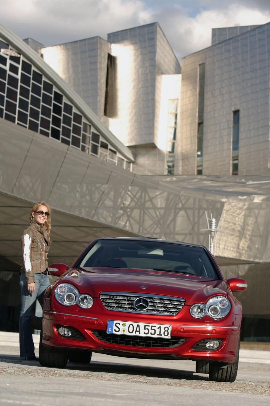 Mercedes-Benz C-Class Sportcoupe 2002 года  (фото 22 из 44)